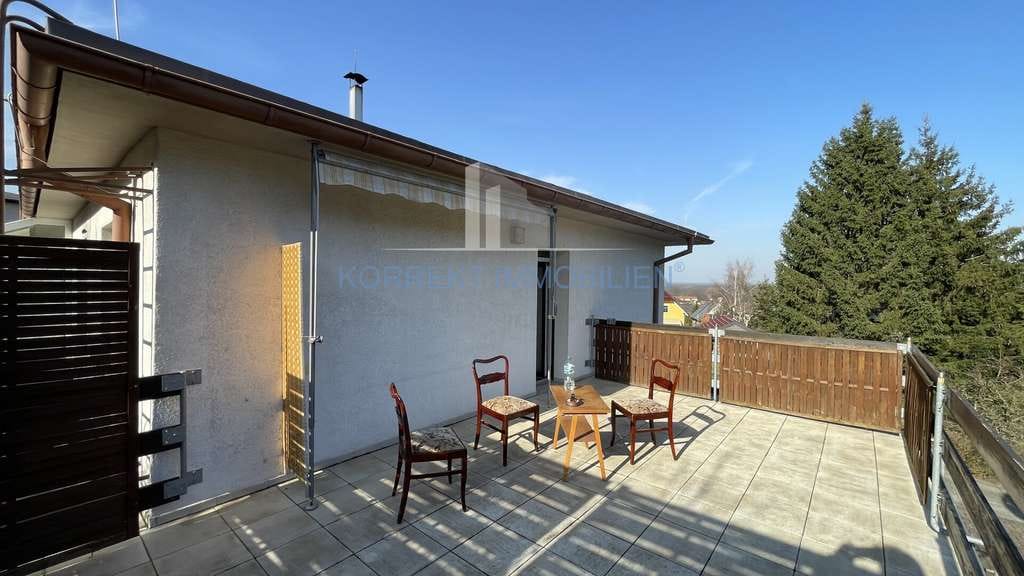 Immobilie in Großkmehlen - Leben in Großkmehlen: Ruhe, Sonne und Fernblick - Familienfreundlicher Bungalow (voll unterkellert) - Bild 1