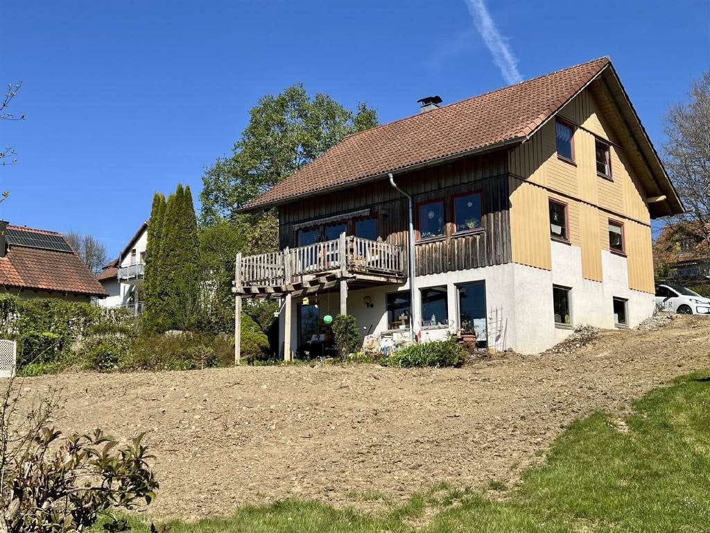 Immobilie in Herdwangen-Schönach - Liebevolles Häuschen in Herdwangen-Schönach im 2/3 Miteigentumsanteil - Bild 1