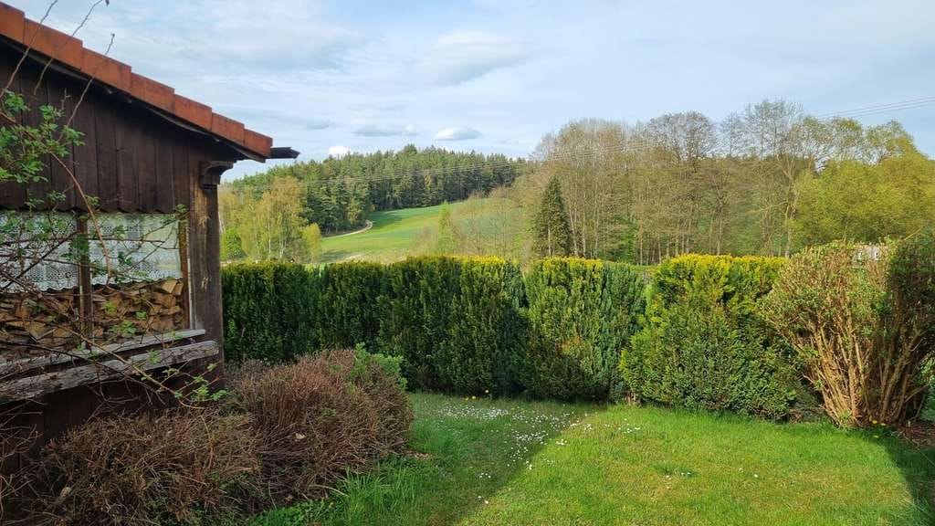 Immobilie in Bad Alexandersbad - Traumanwesen in Alleinlage - fast energieautark | Tiefenbach bei Wunsiedel - Bild 2