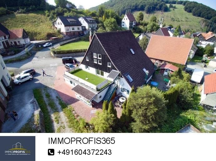 Immobilie in Brilon - Provisionsfrei für Käufer, Exclusiver Kotten mit vier Wohneinheiten.Traumlage
im Sauerland! - Bild 0