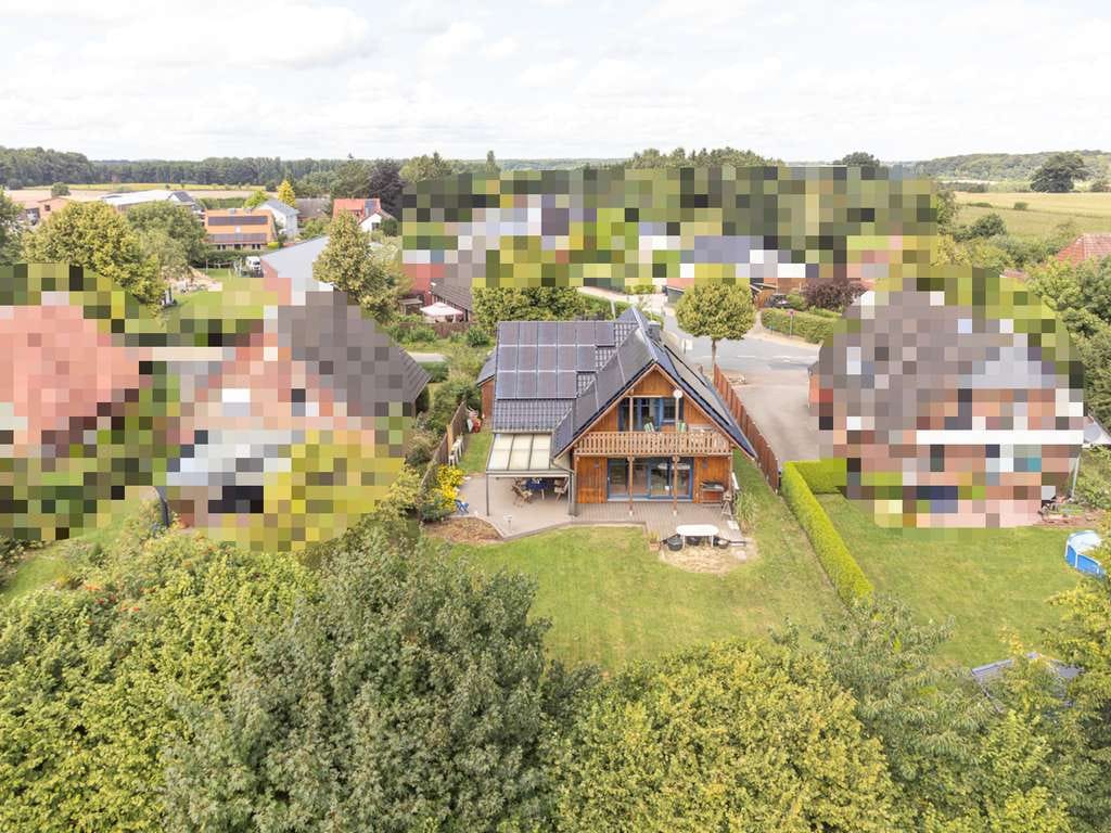 Immobilie in Linau - Holzharmonie- wo Technik, Natur und Familie eins werden - Bild 1