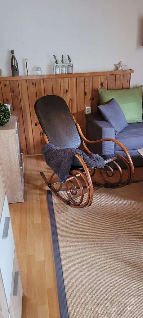 Immobilie in Schönebeck (Elbe) - IDYLLISCHER BUNGALOW IN PLÖTZKY MIT GARAGE & EINBAUKÜCHE     IHR PERSÖNLICHES REFUGIUM  AM KOLUMBUSS - Bild 2