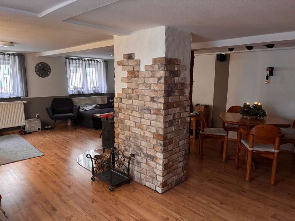Immobilie in Flörsheim - Einfamilienhaus mit 6 Zimmern in Flörsheim am Main - Bild 1