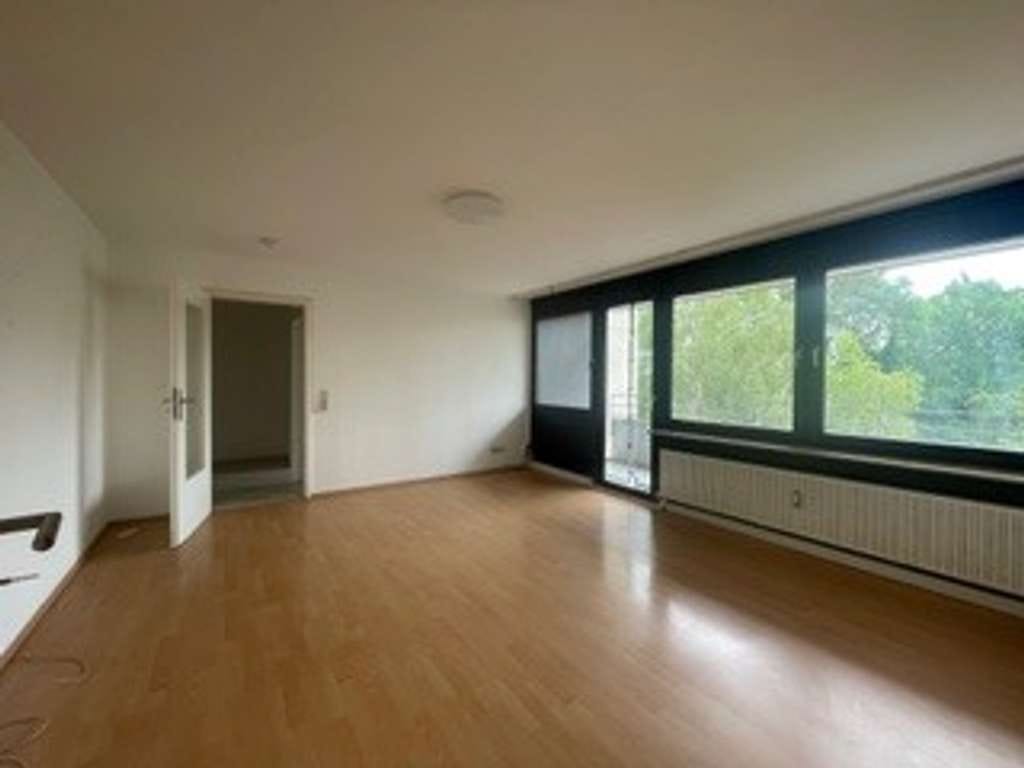 Immobilie in Linkenheim-Hochstetten - Attraktive 3-Zimmer-Wohnung mit großem Balkon und Stellplatz - leer stehend - Bild 5