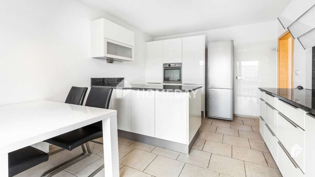 Immobilie in Hilgertshausen-Tandern - Großzügiges Familienheim– Ihr neues Traumhaus mit 7 Zimmern, 275 m² Wohnfläche und vielen Highlights - Bild 3