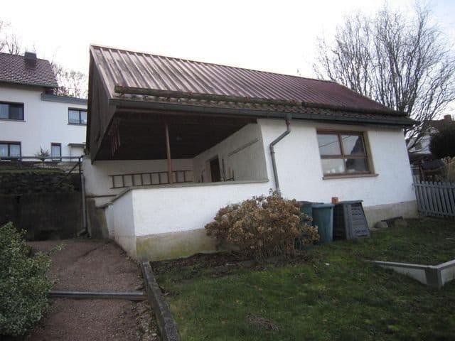 Immobilie in Bad Liebenstein - Freiraum für die ganze Familie - Zweifamilienhaus in Top Lage u. Blick zur Burgruine - Bild 3