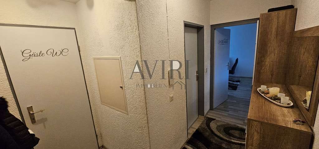 Immobilie in Memmelsdorf - Schöne 3-Zimmerwohnung inkl. Kfz-Stellplatz und Balkon mit Weitsicht - Bild 1