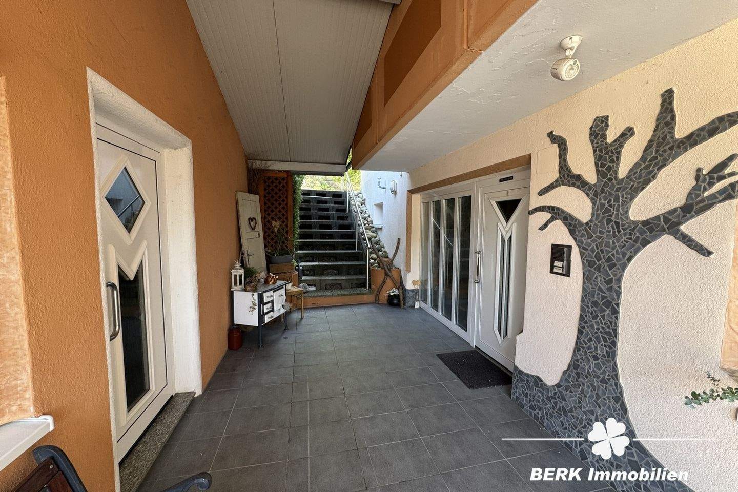 Immobilie in Hardheim - BERK Immobilien - Mehrfamilienhaus mit vielen Möglichkeiten - Selbstnutzer oder Kapitalanlage in Hardheim - Bretzingen - Bild 4