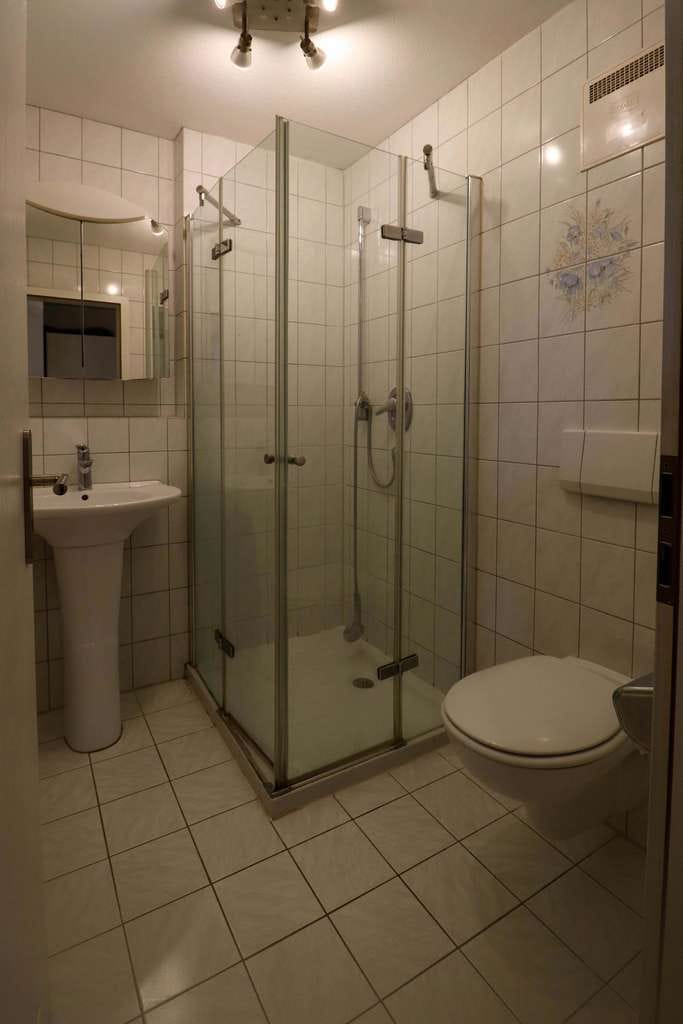 Immobilie in Rottenbuch - Gepflegtes 2-Zimmer-Apartment mit Terrasse und Tiefgaragenstellplatz - Bild 4