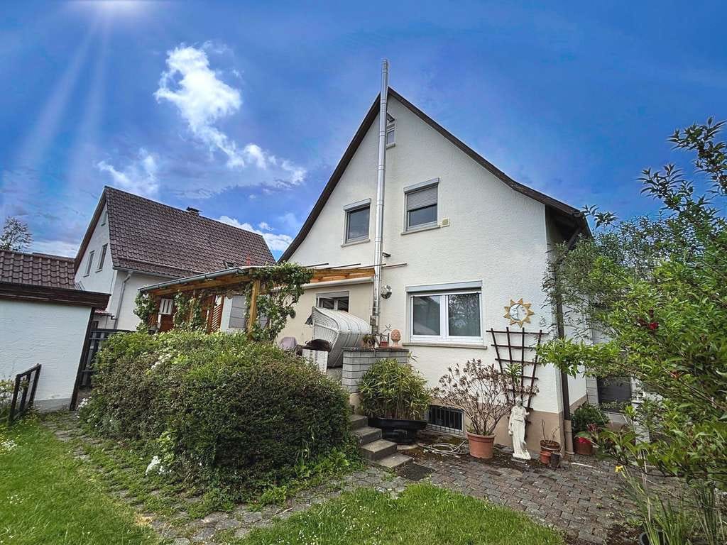 Immobilie in Rechberghausen - Gemütliches Einfamilienhaus mit schönem Garten ! - Bild 1