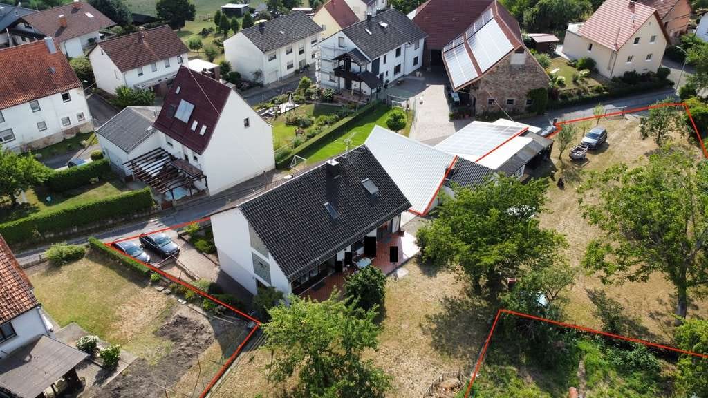 Immobilie in Großsteinhausen - Wohnhaus mit ELW, Garage u. gr. Grundstück (provisionsfrei für Käufer) - Bild 0