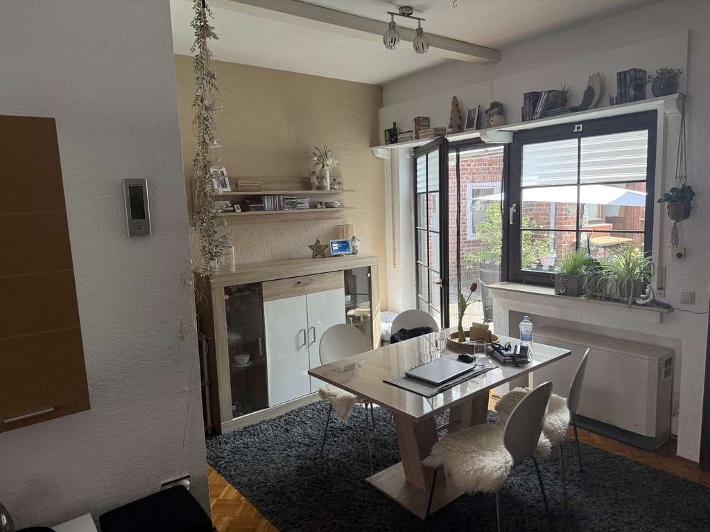 Immobilie in Baesweiler - 7-Zimmer Reihenmittelhaus in Baesweiler-Setterich mit 191 m² Wohnfläche - Bild 2