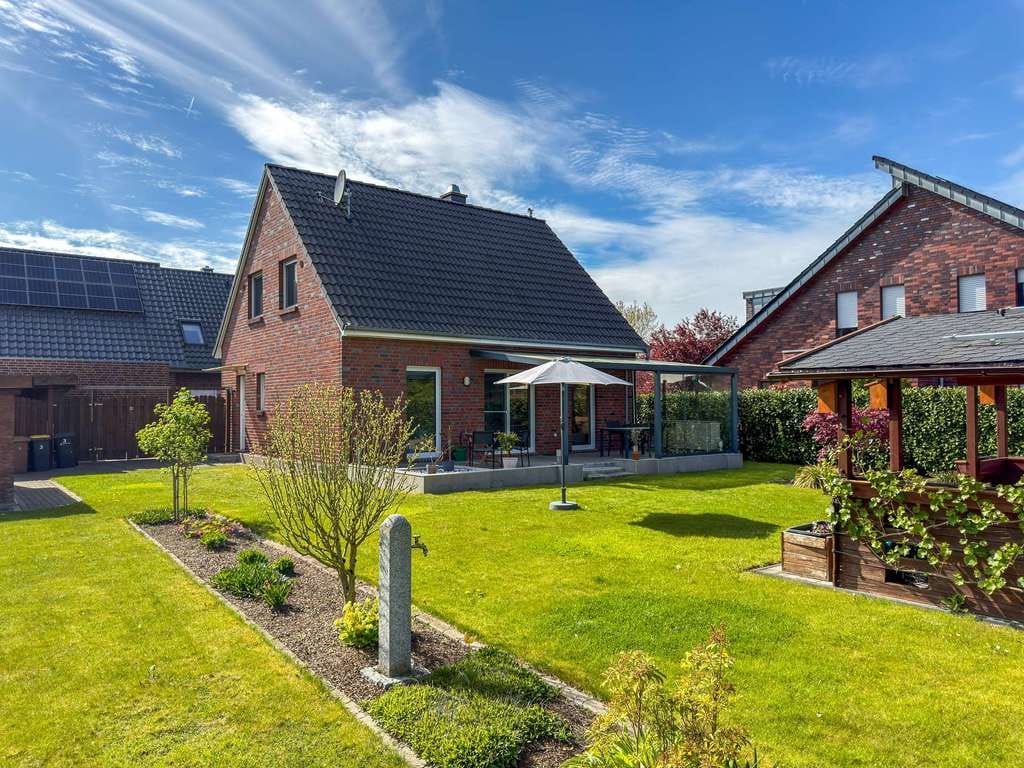 Immobilie in Lienen - Einziehen & wohlfühlen: Einfamilienhaus mit großzügiger Gartenidylle - Bild 0