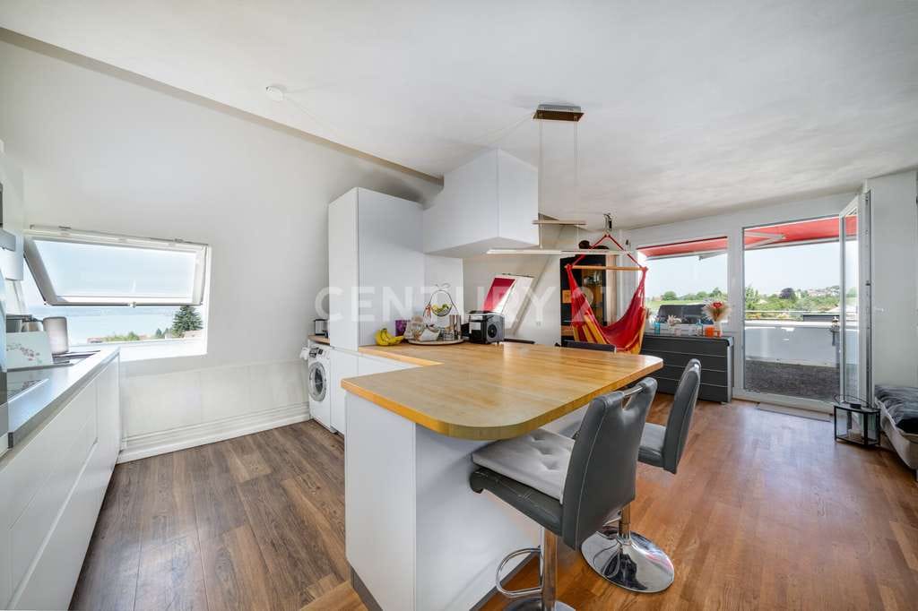 Immobilie in Meersburg - Gemütliche Dachgeschosswohnung mit Seesicht - Bild 2
