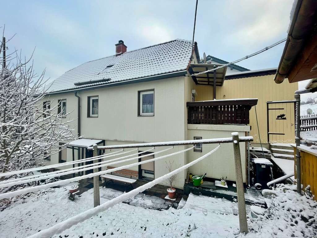 Immobilie in Raschau-Markersbach - Saniertes Einfamilienhaus mit kleinem Grundstück - Bild 1
