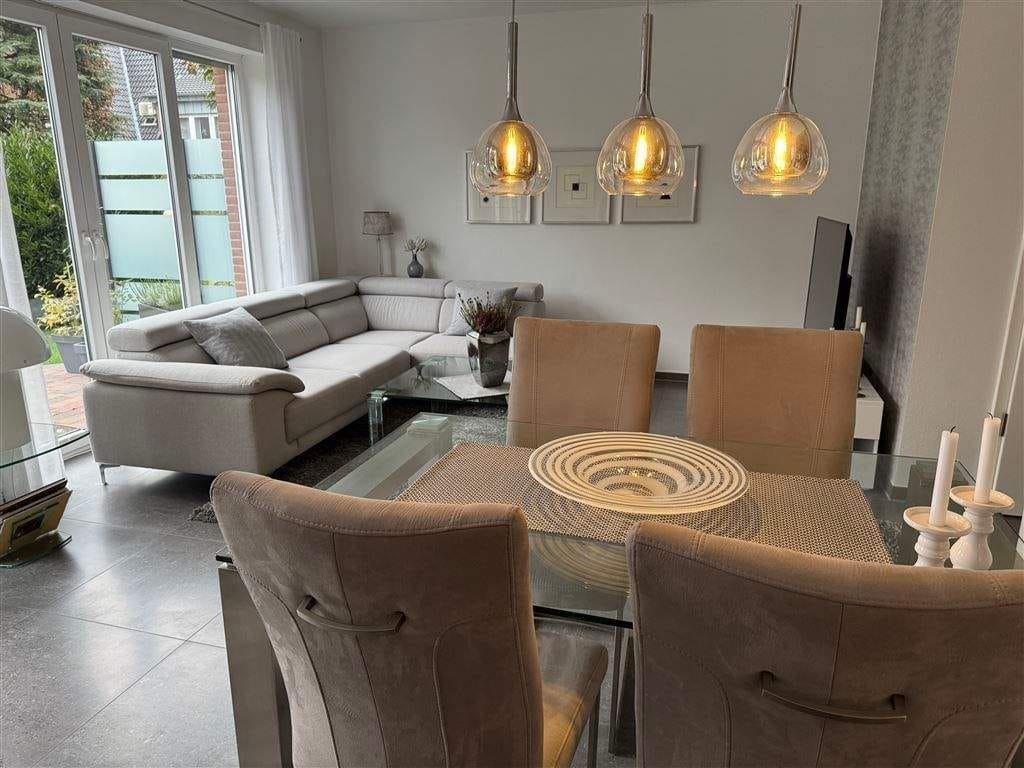 Immobilie in Rhede - Renovierte 2-Zimmerwohnung im 1. OG mit Balkon - Bild 2