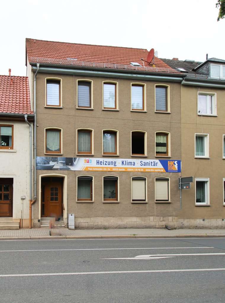 Immobilie in Apolda - Gepflegtes Mehrfamilienhaus mit 7,3 % Bruttorendite – Voll vermietet - Bild 0