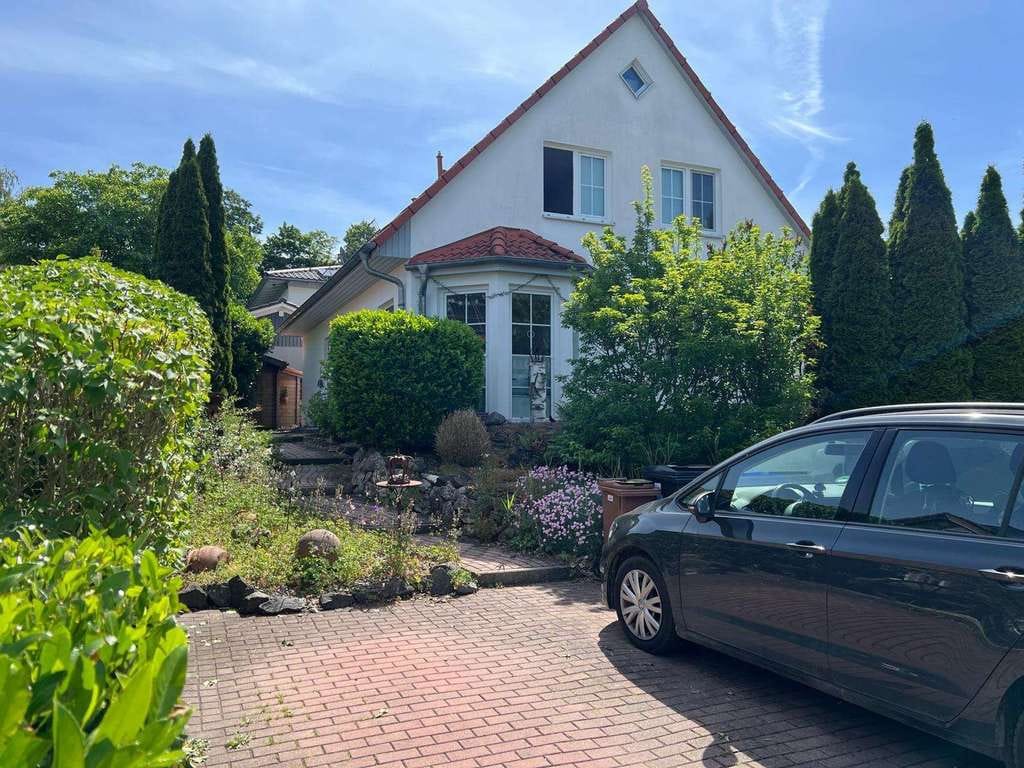 Immobilie in Lamerdingen - Modernes Einfamilienhaus mit großem Garten und Photovoltaikanlage in Großkitzighofen - Bild 0