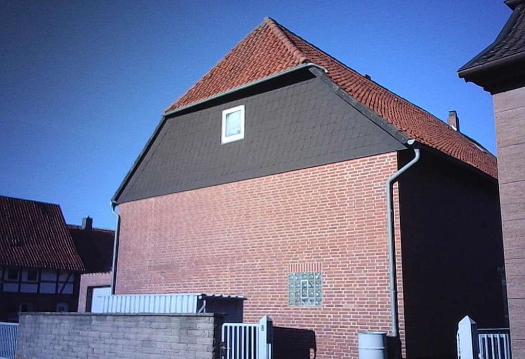 Immobilie in Söhlde - Einfamilienhaus mit Charme! KFZ-Grube, Parken, Viel Nutzfläche und Schuppen inklusive. - Bild 4
