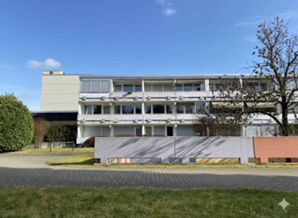 Immobilie in Umkirch - Gutgeschnittene 3-Zimmer-Wohnung mit Balkon und TG-Stellplatz in Umkirch - Bild 0