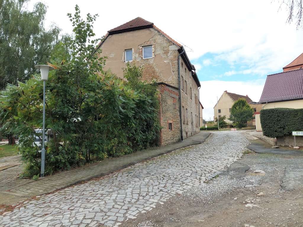 Immobilie in Giersleben - Solides Bauernhaus für Macher im Salzlandkreis in Giersleben - Bild 1