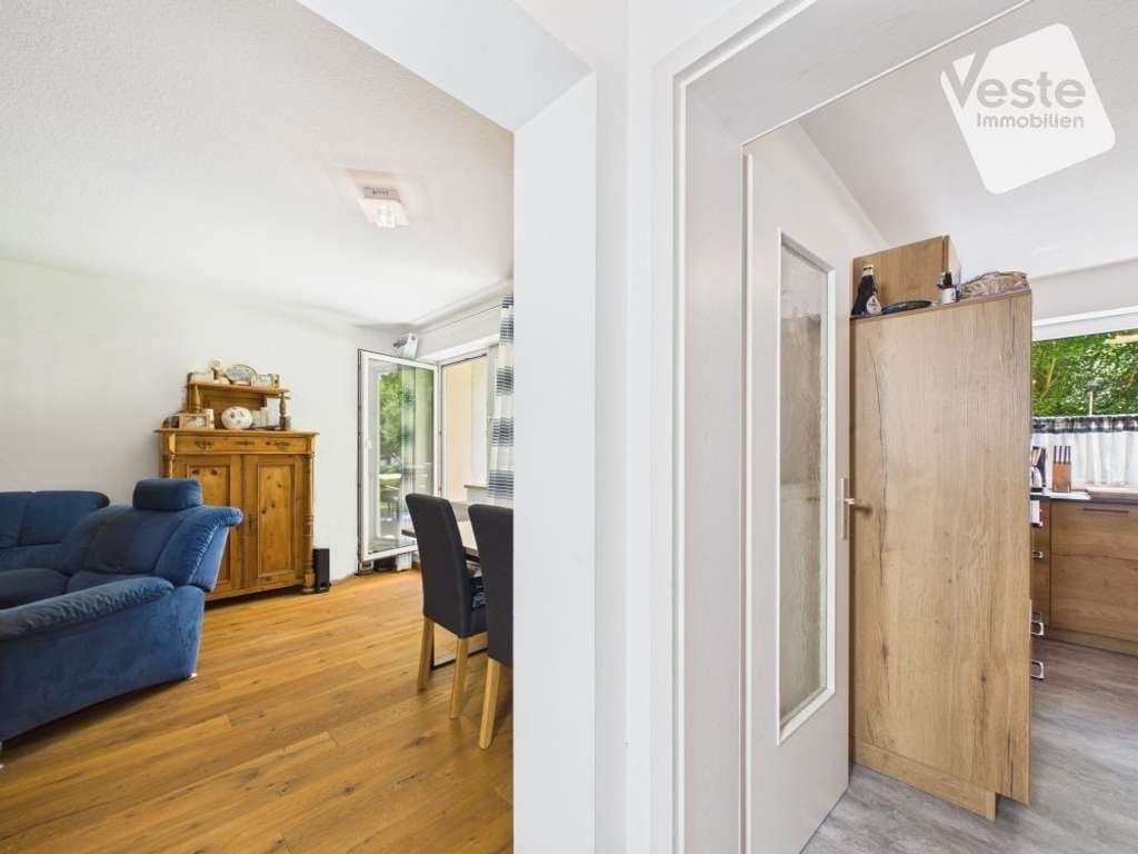 Immobilie in Meeder - Split-Level-Erdgeschosswohnung 
mit Terrasse, Garten und Garage in ruhiger Lage - Bild 4