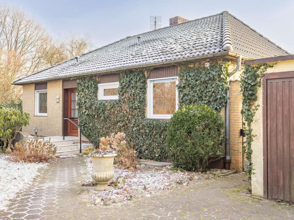 Immobilie in Negernbötel - Familienfreundliches Zuhause mit großem Garten - Bild 0
