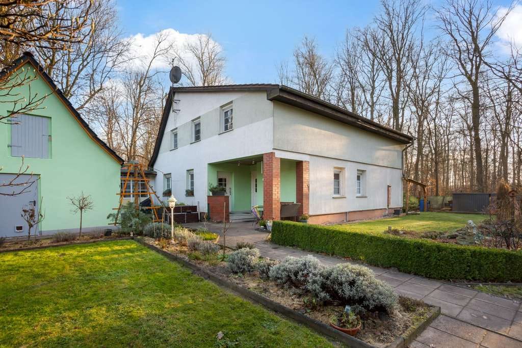 Immobilie in Grünheide (Mark) - Gepflegtes Wohnhaus mit Einliegerwohnung in idyllischer Waldrandlage - Bild 0
