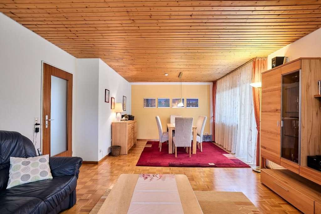 Immobilie in Ühlingen-Birkendorf - Ihre Wohlfühloase in Birkendorf: 3 Zimmer Einbauküche, traumhafter Blick, ruhig und grün! Garage ... - Bild 3