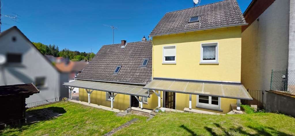 Immobilie in Freigericht - Gemeinsam unter einem Dach – Großzügiges Mehrgenerationen-Wohnhaus mit 183 m² in Freigericht-Horbach - Bild 1