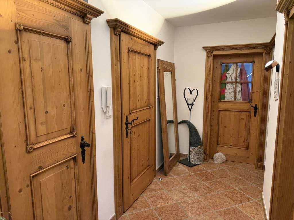 Immobilie in Bayerisch Gmain - Vermietete 2-Zimmer-Terrassenwohnung mit großer Sonnenterrasse in Bayerisch Gmain - Bild 3