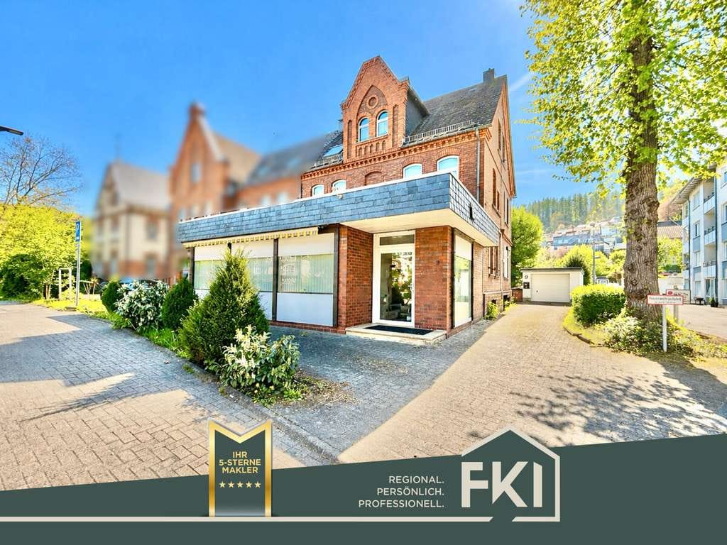 Immobilie in Daaden - **Wohn- und Geschäftshaus mit Garten und Garage im Herzen der Stadt Daaden** - Bild 0