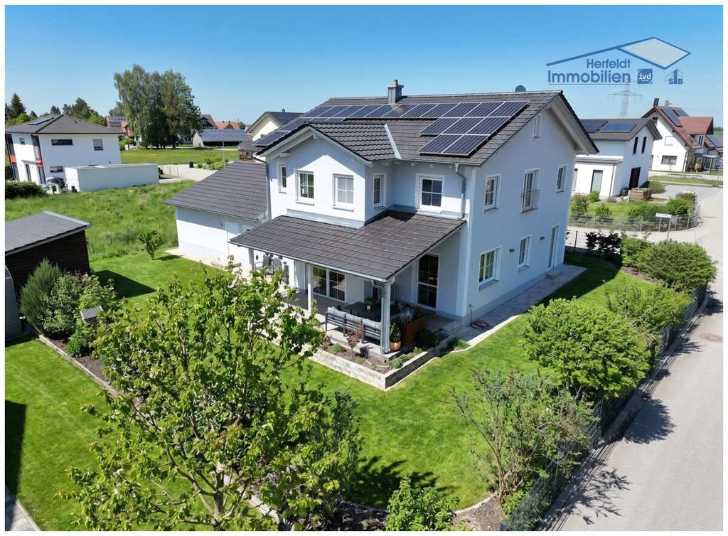 Immobilie in Langerringen - Modernes Einfamilienhaus in ruhiger Lage mit edler Ausstattung & Smart-Home-Komfort - Bild 1