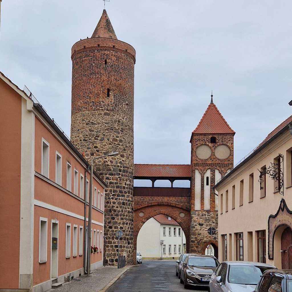 Immobilie in Jüterbog - Miete zahlt mit! Stadthaus mit 2 Wohneinheiten am Zinnaer Tor - Bild 2