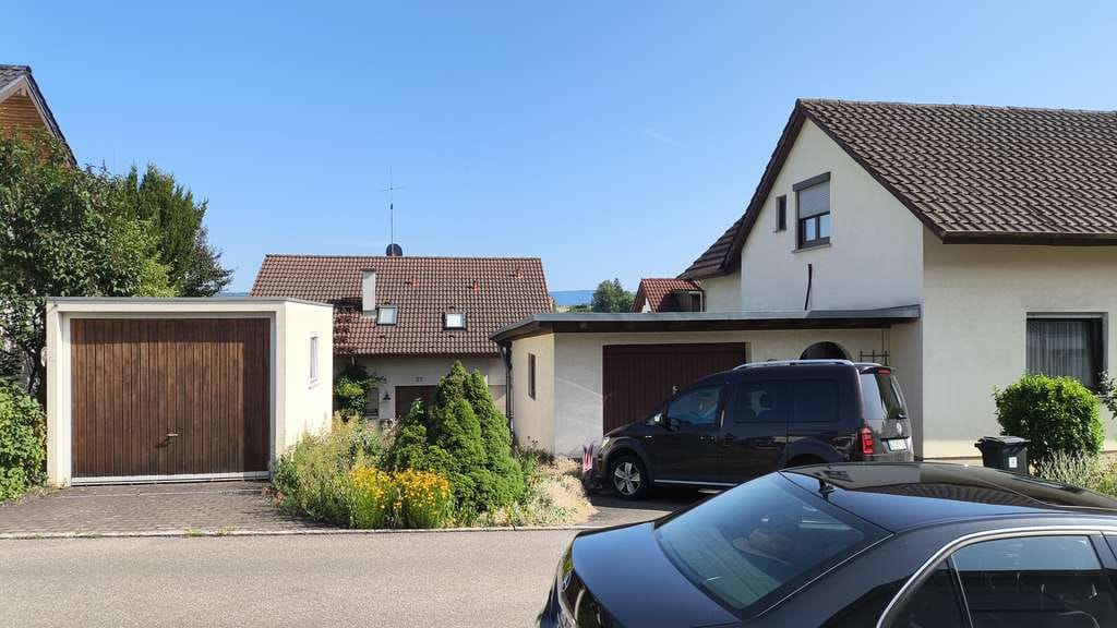 Immobilie in Unterensingen - Einfamilienhaus mit 2 Garage in Unterensingen, Baujahr 1960 keine Maklergebühren - Bild 3