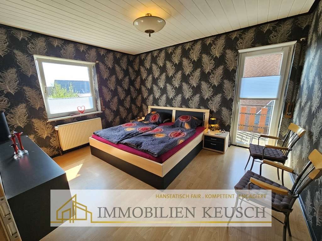 Immobilie in Langwedel - 1-2 Fam.-Haus mit viel Platz über drei Etagen, Sonnenterrasse & Balkon, div. Garagen & Werkstatt - Bild 3