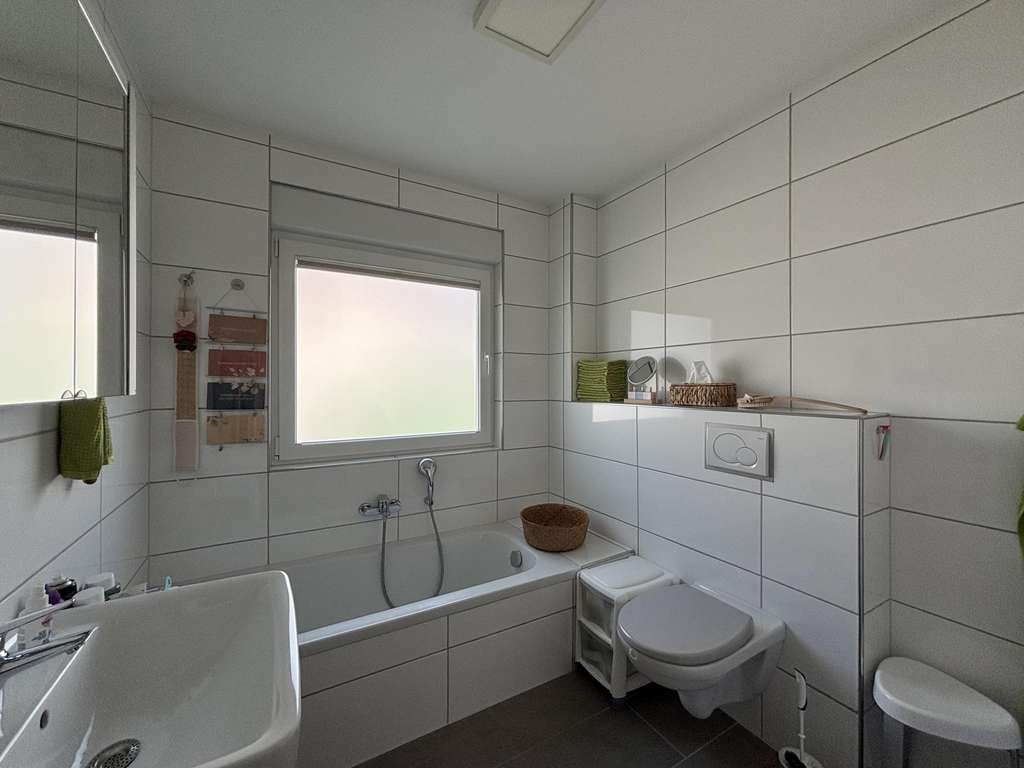 Immobilie in Minfeld - Barrierefreie Erdgeschosswohnung mit Terrasse und zwei Stellplätzen - Bild 4