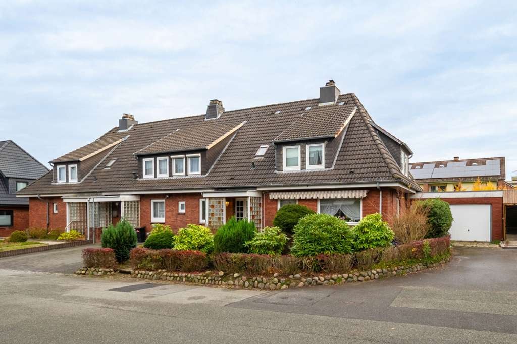 Immobilie in Husum - Reihenendhaus in Husumer Top-Lage mit Potenzial zum individuellen Wohntraum. - Bild 1