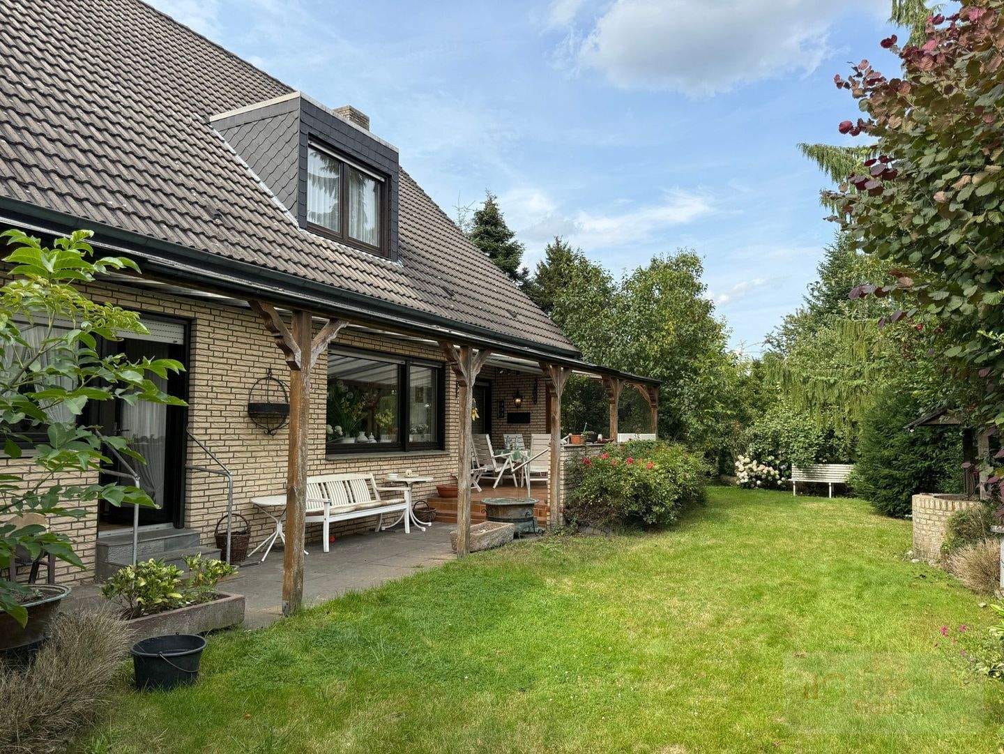 Immobilie in Emsdetten - Dichterviertel - geräumiges Ein/Zweifamilienhaus mit großem Grundstück in Sackgassenlage - Bild 3
