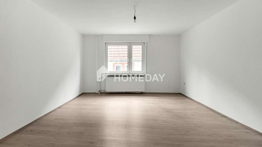 Immobilie in Zornheim -  EFH mit Wintergarten, Garage & ehemaliger Scheune in ruhiger Gasse – ideal für Handwerker - Bild 0