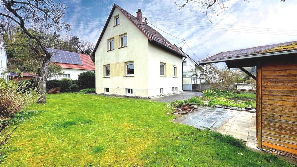 Immobilie in Aulendorf - Ein Ort zum Ankommen. Ihr Projekt mit Herz und Potenzial in ruhiger Lage von Aulendorf - Bild 0