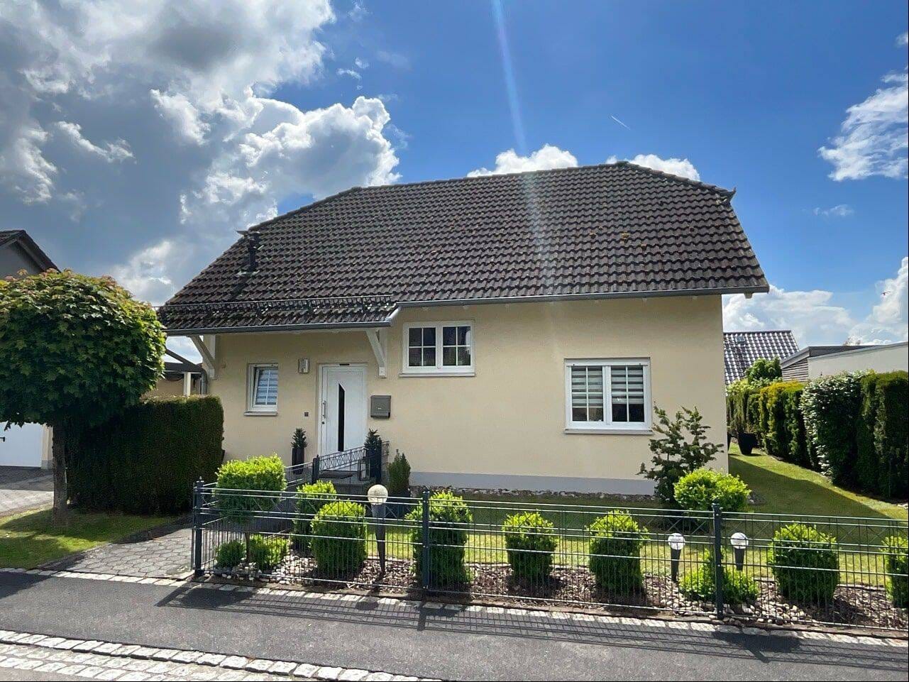 Immobilie in Weitramsdorf - Ihr Traumhaus wartet auf Sie - Bild 3