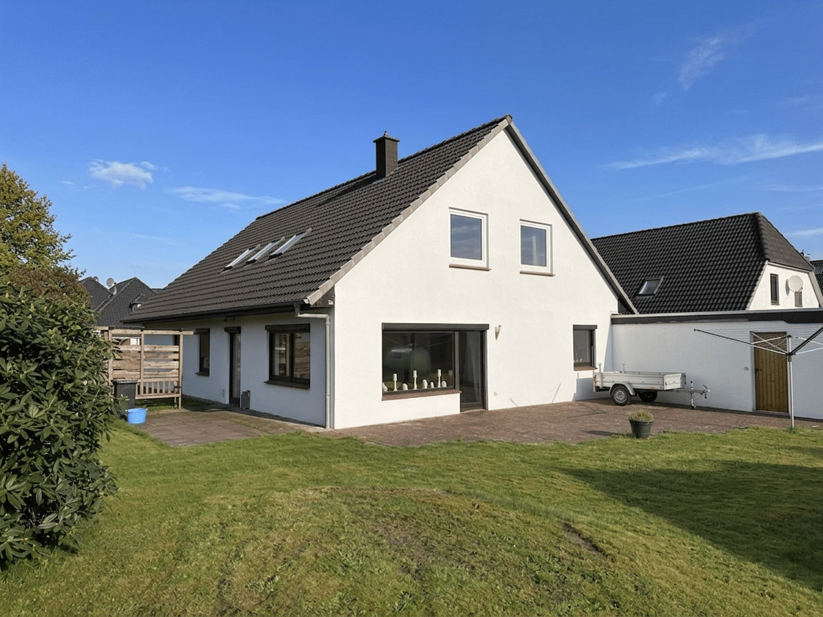 Immobilie in Hagen im Bremischen - Zweifamilienhaus mit Ausblick in Hagen - Uthlede - Bild 1