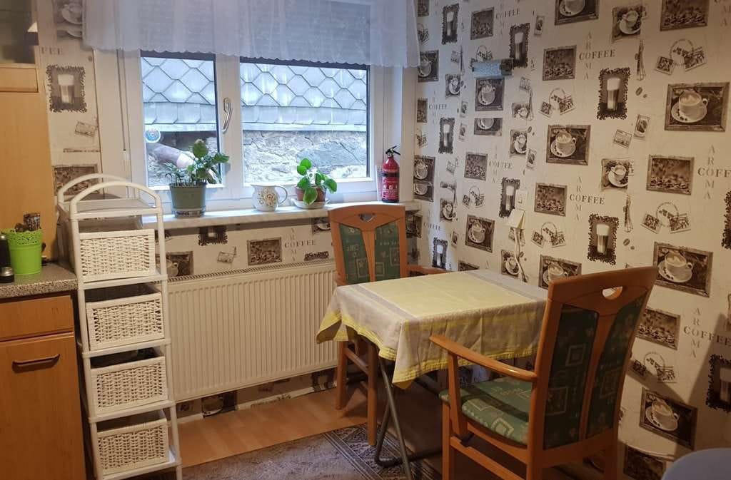 Immobilie in Suhl - Charmantes Einfamilienhaus mit großzügigem Grundstück - Bild 1