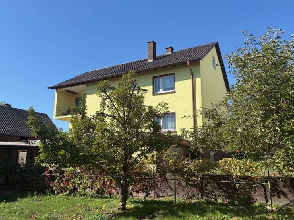 Immobilie in Bobenheim-Roxheim - Mehrgenerationenhaus mit viel Potenzial in ruhiger Lage - Bild 2