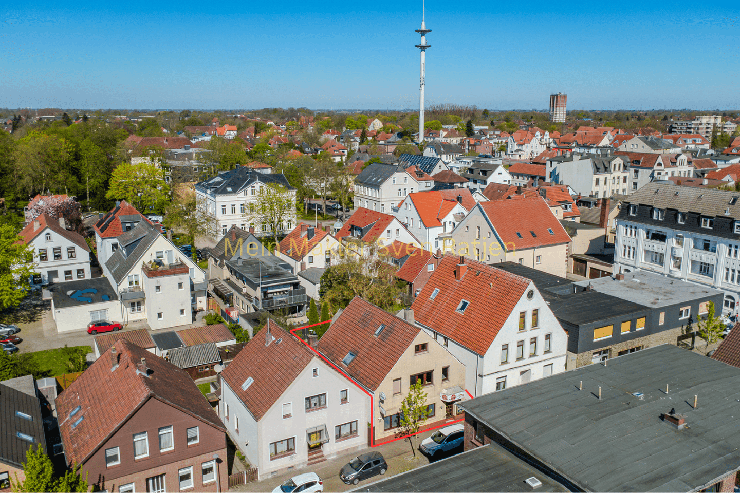 Immobilie in Nordenham - Ehemaliges Wohn- und Geschäftshaus mit Entwicklungspotenzial und attraktiven Mieteinnahmen - Bild 2