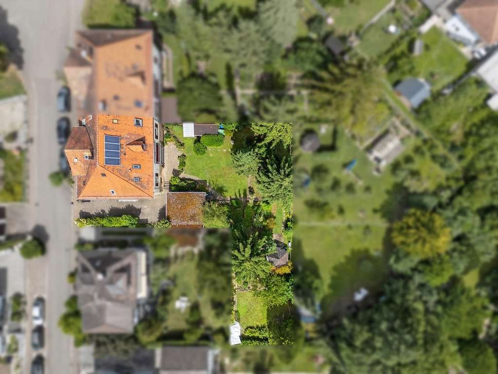 Immobilie in Kenzingen - Charmantes Mehrfamilienhaus mit großem Garten in Kenzingen - Bild 3