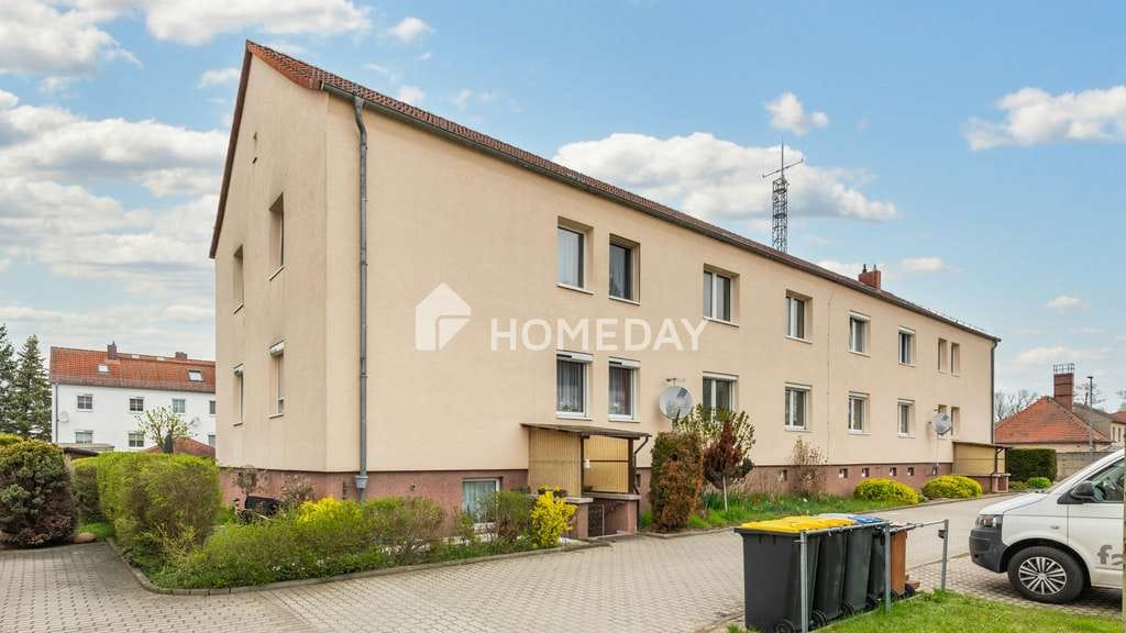 Immobilie in Genthin - Bezugsbereites Wohnglück in Genthin: Helle 3-Zimmer-Wohnung inklusive Stellplatz und Garage - Bild 0