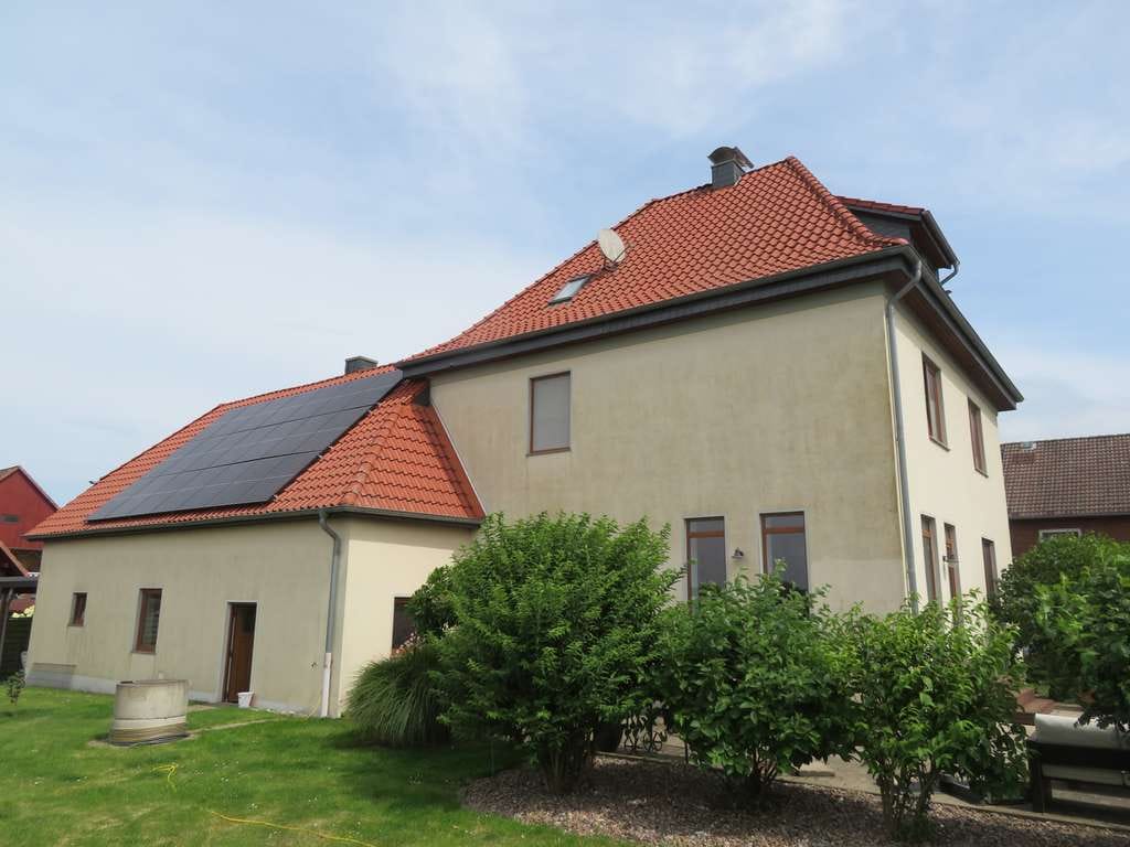 Immobilie in Lindhorst - *Lindhorst* großzügiges EFH mit ausbaubarem Anbau u. 1234 m² Grdst. - Bild 4