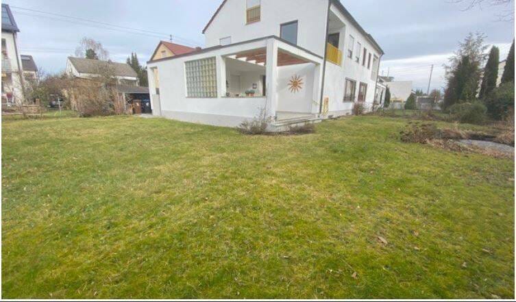 Immobilie in Stadtbergen - Familienidyll in Stadtbergen – 6 Zimmer | 178 m² | 585 m² Garten | Garage & Kamin - Bild 3